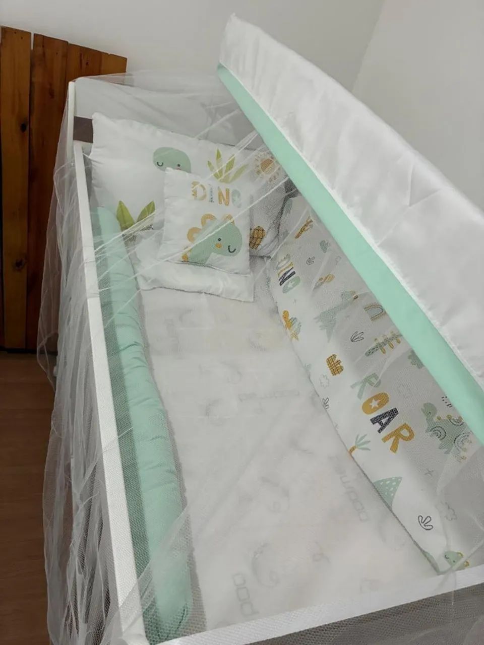 Berço Infantil sem colchão e acessórios - Foto 2