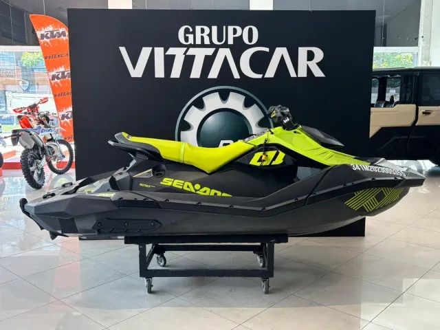 Seadoo Jet Ski Spark Trixx 3UP 2022 - Foto 2