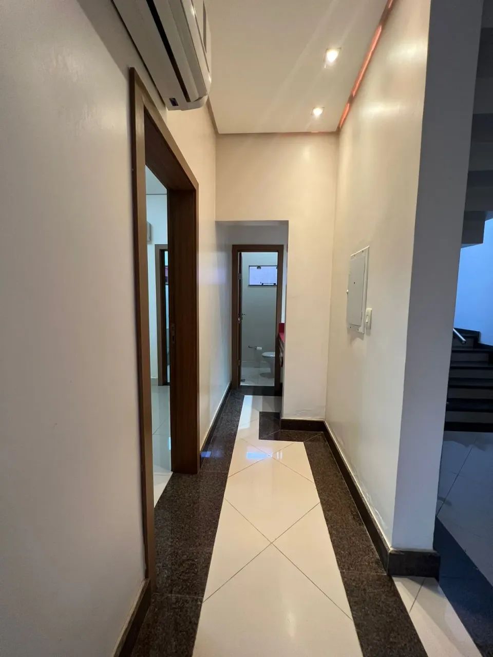 Vendo um Sobrado no Condomínio Da Vila da Eletronorte