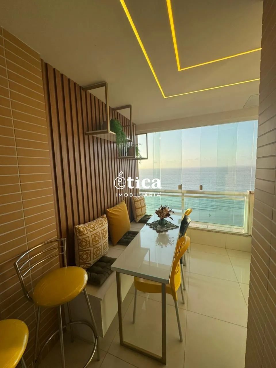 Apartamento na Ponta D'areia com 71m² e 2 quartos sendo 1 suíte