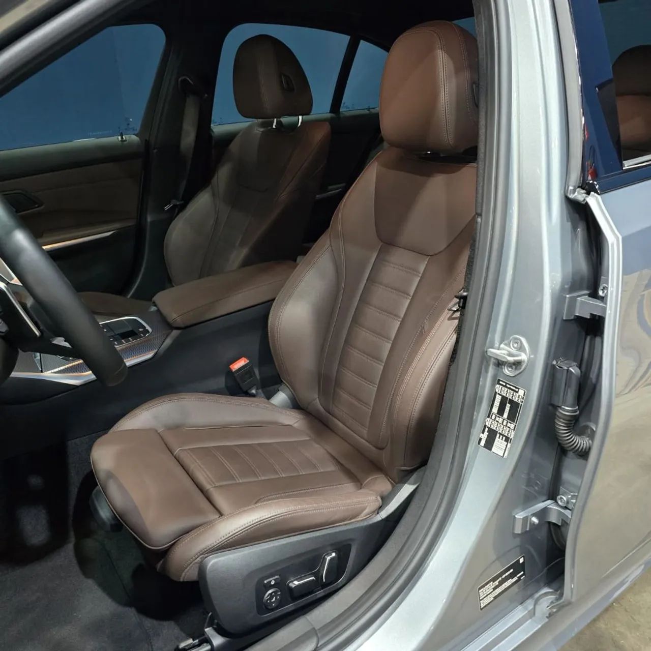 BMW 320I A 2026 - Foto 4