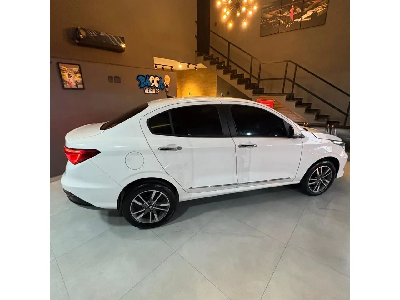 Fiat Cronos Precision 1.3 16V Flex Aut. 2023 - Foto 2