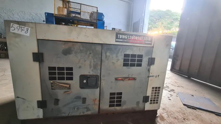 GERADOR DE SOLDA TOYAMA - Foto 5