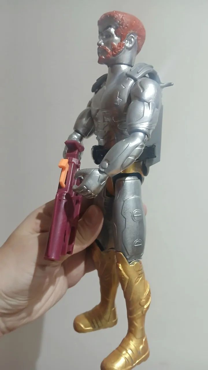 Max steel customizado Silver Alien - Foto 4