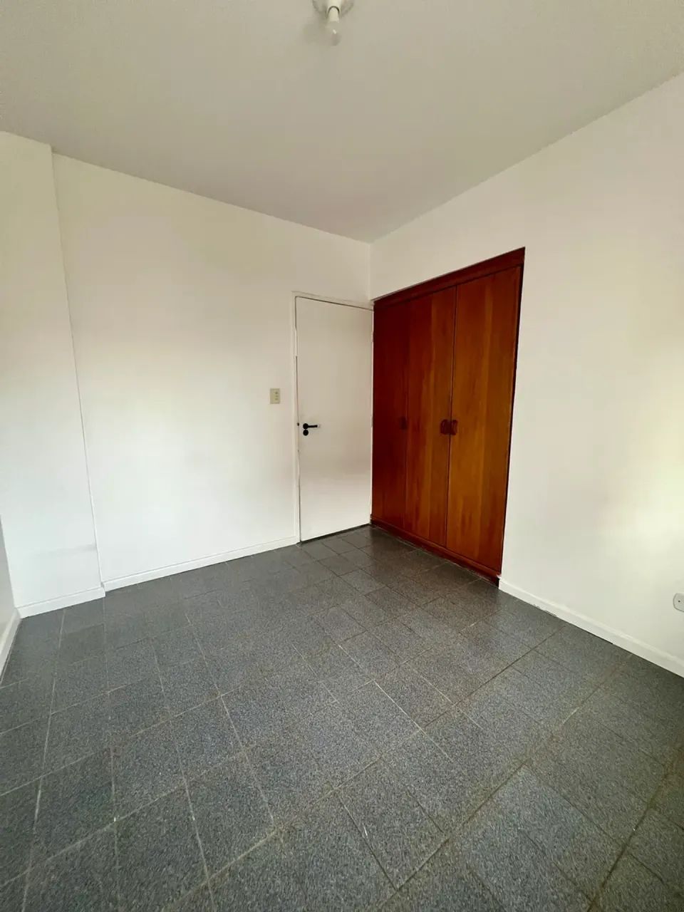 ótimo apartamento três quartos na Jatiuca