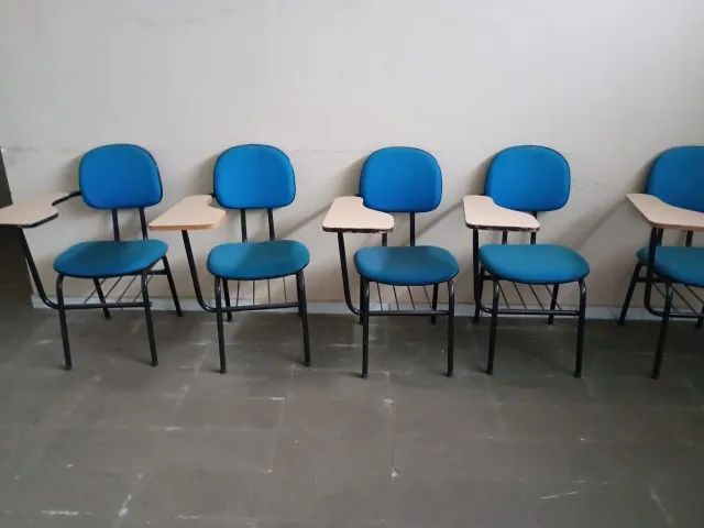 cadeiras universitárias estofadas de tecido - Foto 4