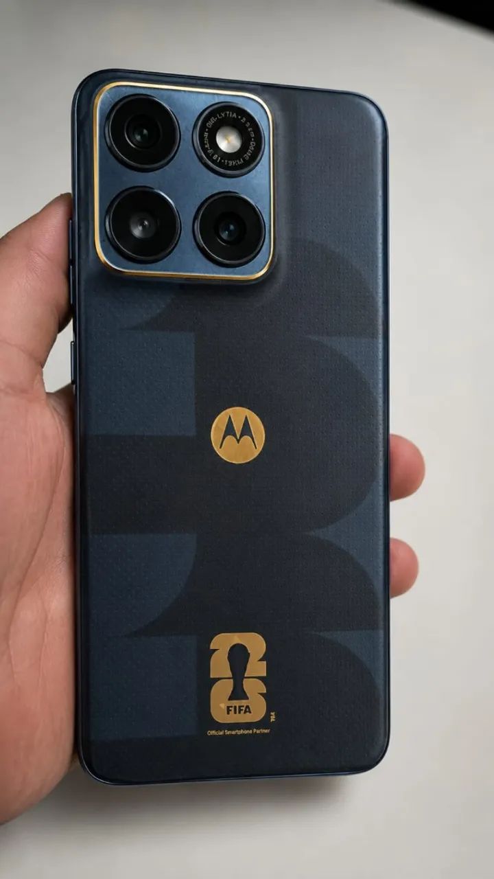Moto Edge 70 FIFA 256gb - Foto 2