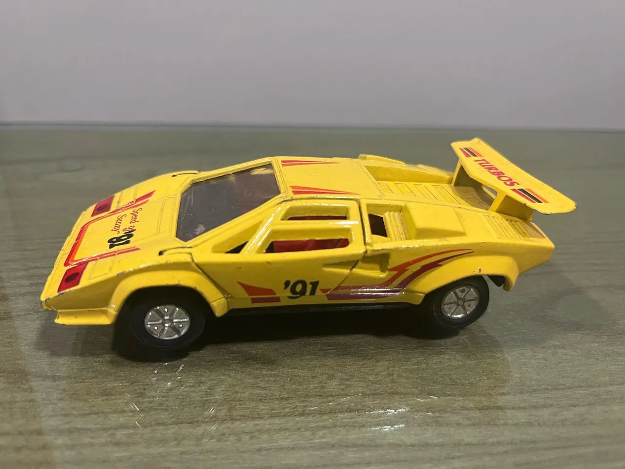 Miniatura de metal antiga! - Foto 2