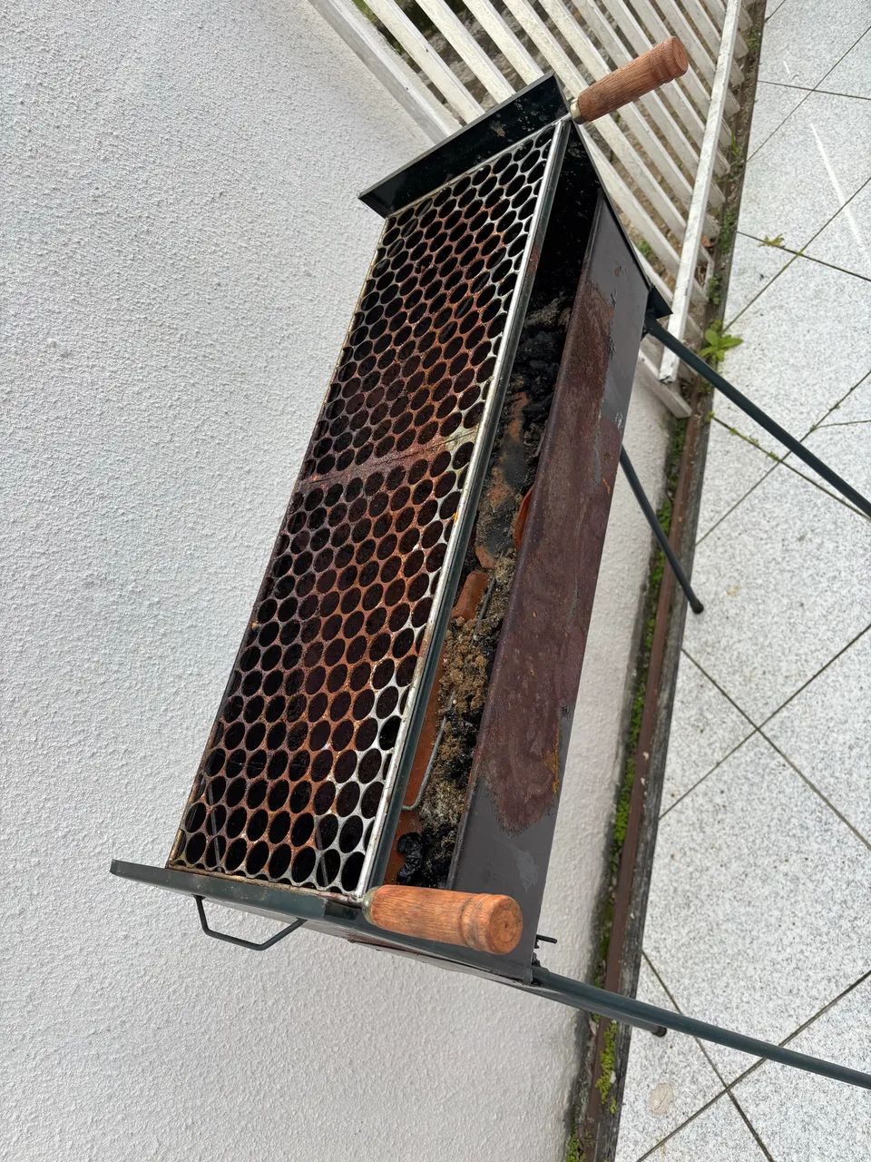 Churrasqueira super barateza  - Foto 4