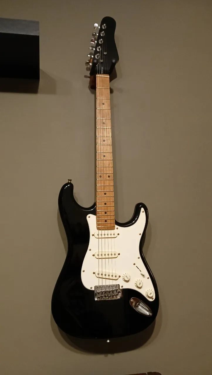 Guitarra Black Strat SSS - Foto 5