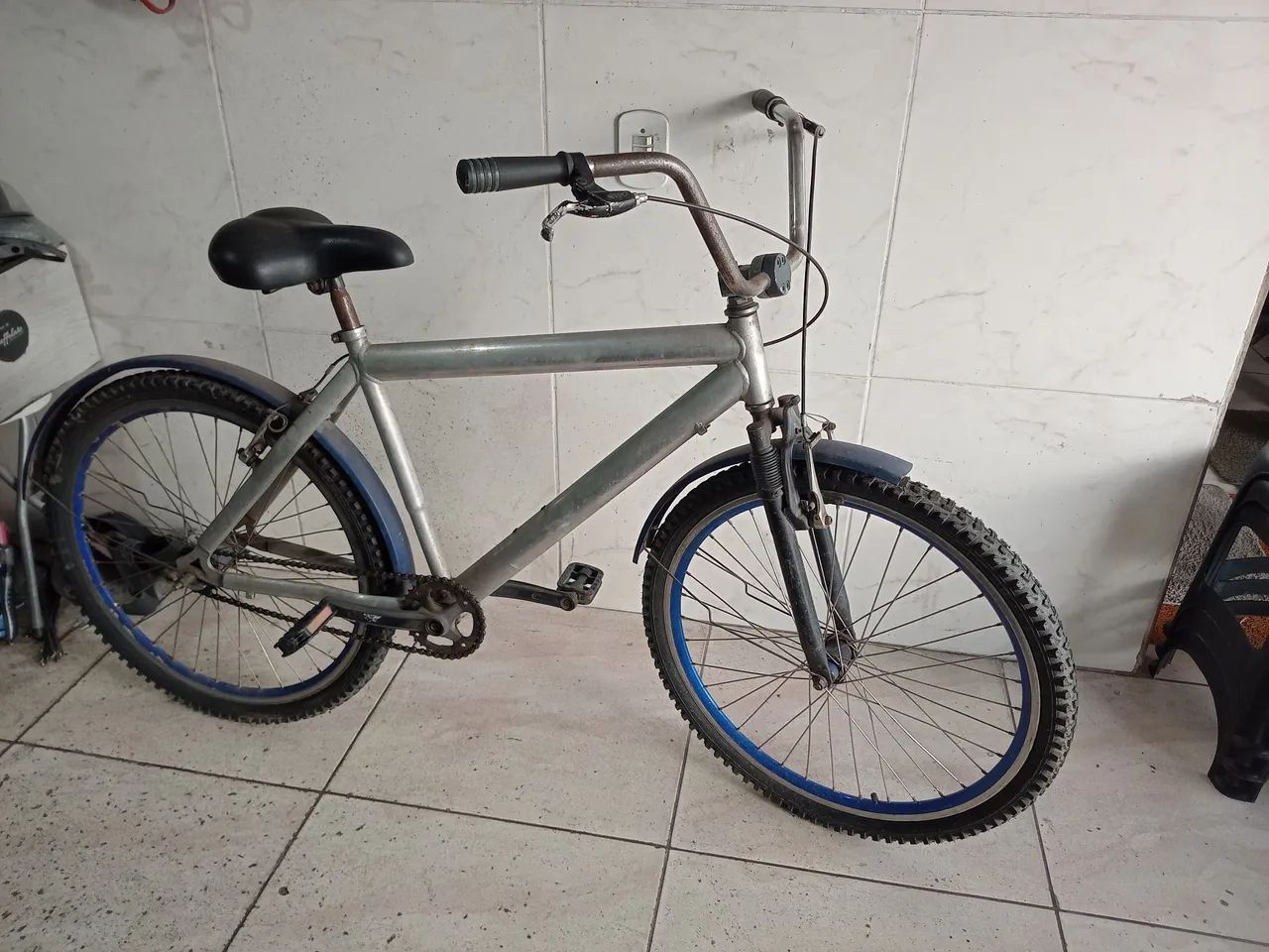 Vendo bicicleta aro 26  - Foto 2