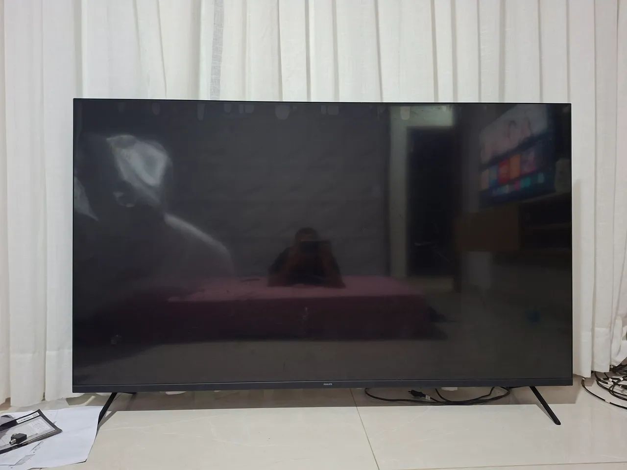 Tv Philips 65 polegadas com a tela queimada 