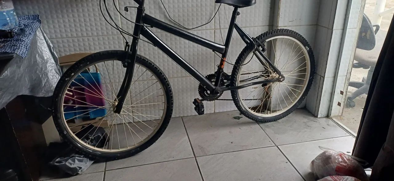 Bicicleta aro 26com marchas preço baixo. Pegar e pedalar 