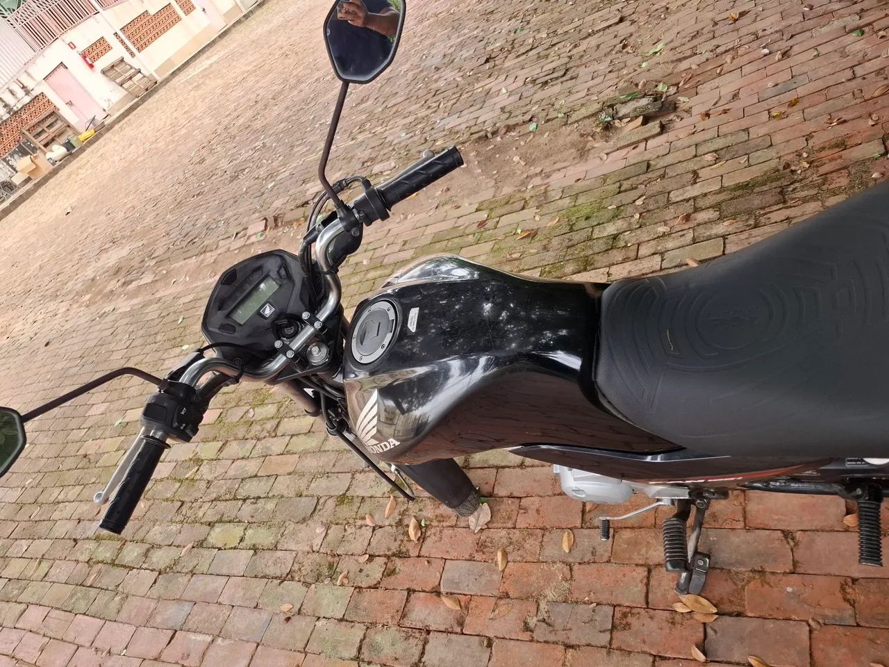 Vendo Fan125i - Bem conservada - Foto 4