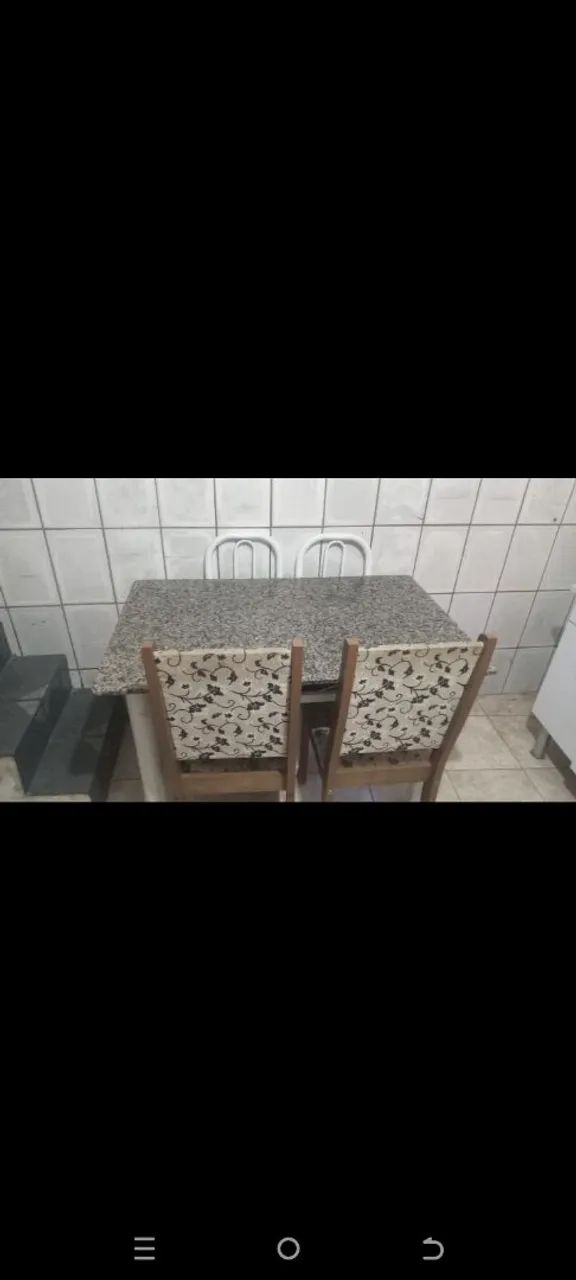 Mesa de mármore 