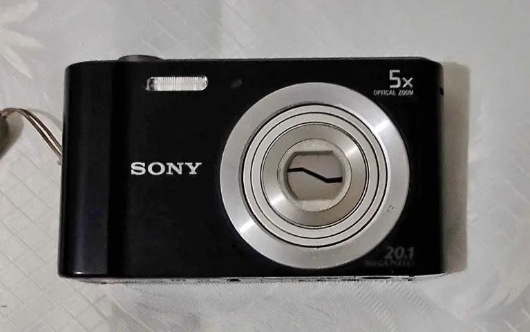 Câmera cybershot dsc-w800