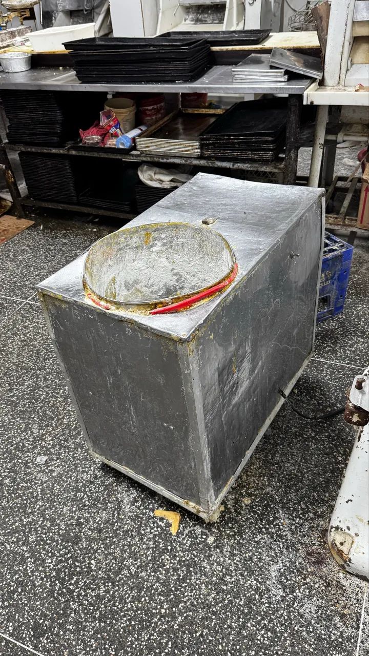 Masseira caixote 20kg de capacidade 