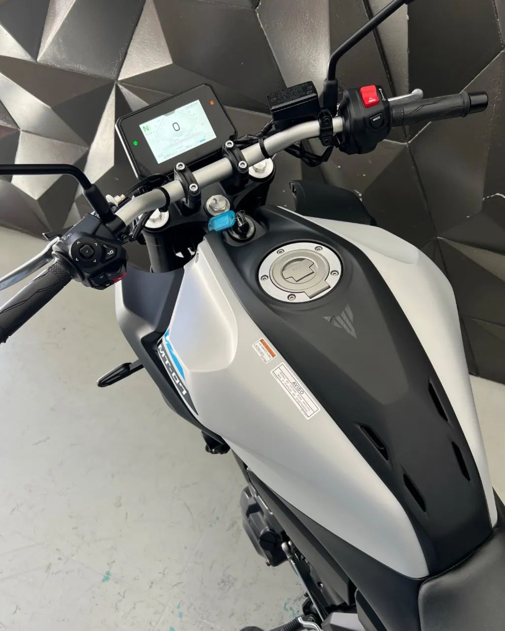 YAMAHA MT-07 CONNECTED - Foto 4