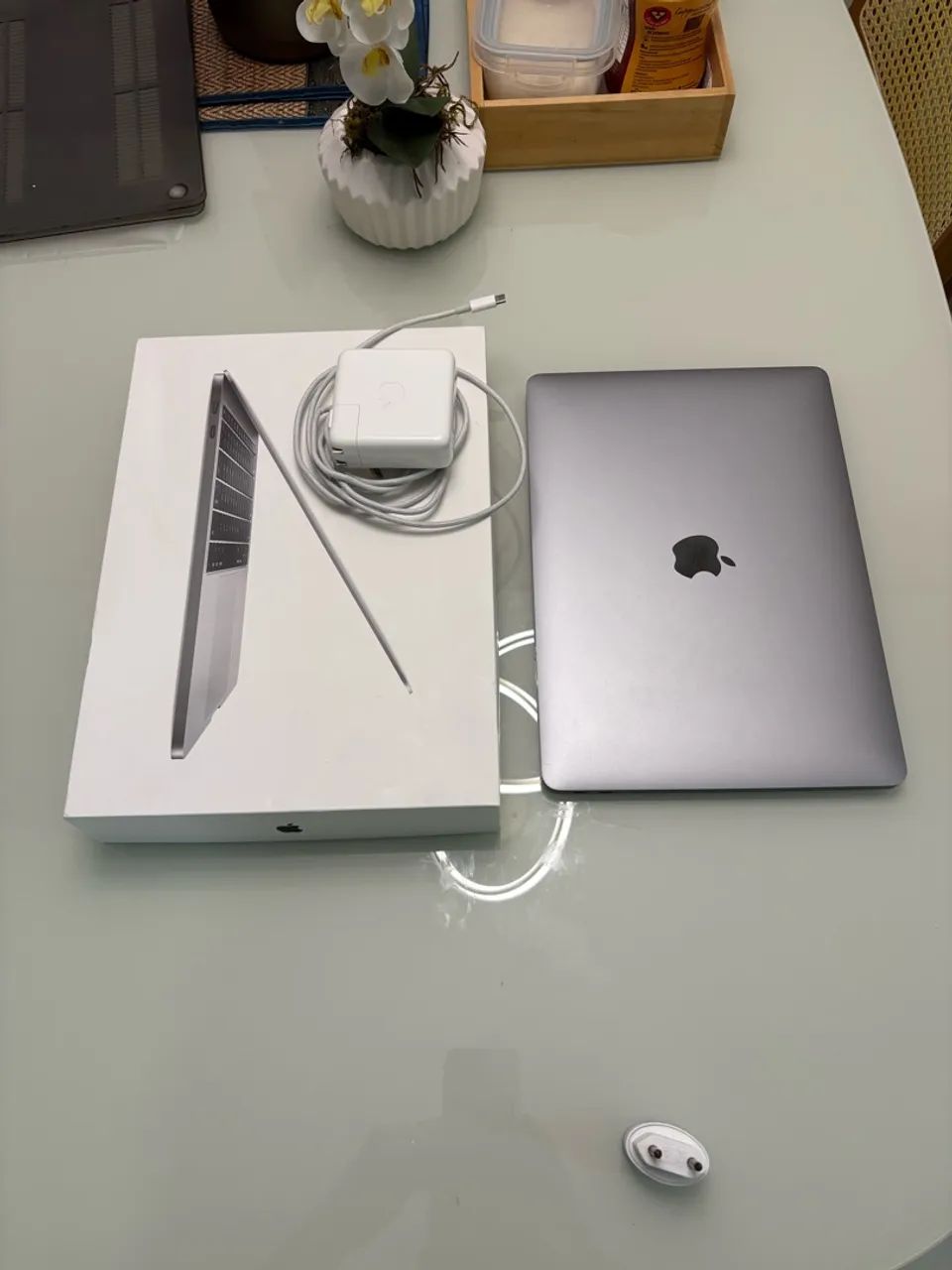 MacBook Pro 13 2017 i5 / 8GB / 256GB SSD + Caixa Original