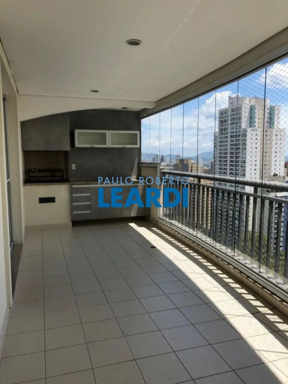 APARTAMENTO - ALPHAVILLE - SP