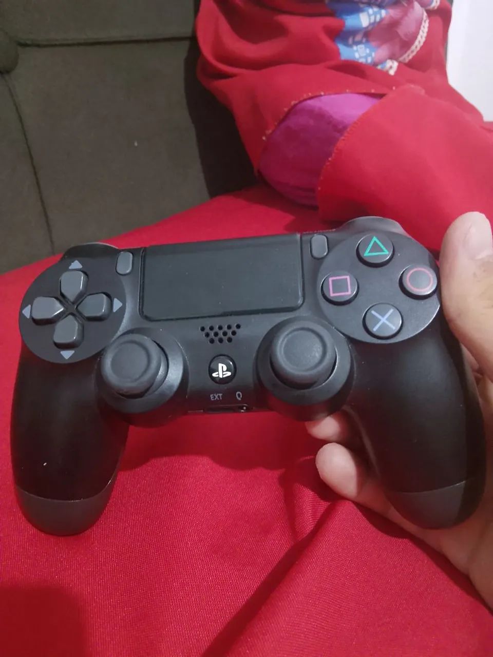 Controle de ps4 funcionando perfeitamente 