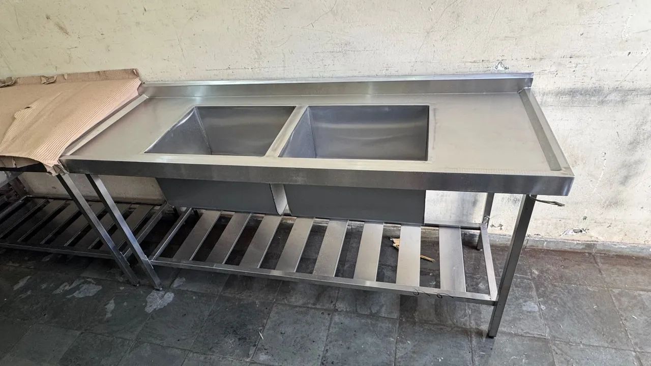 Pia de inox DUAS CUBAS 1,80 x 60  - Foto 3