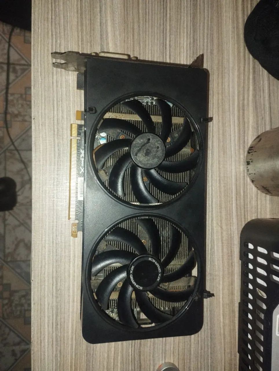 Placa de vídeo r9 200 séries  - Foto 2