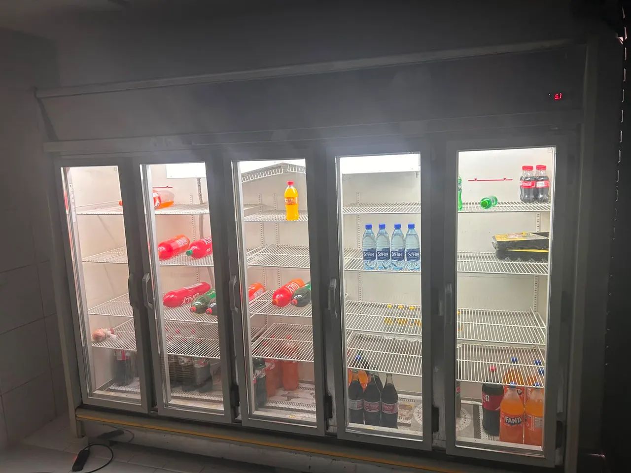 Expositor Refrigerado Gelopar - 5 Portas - Foto 5