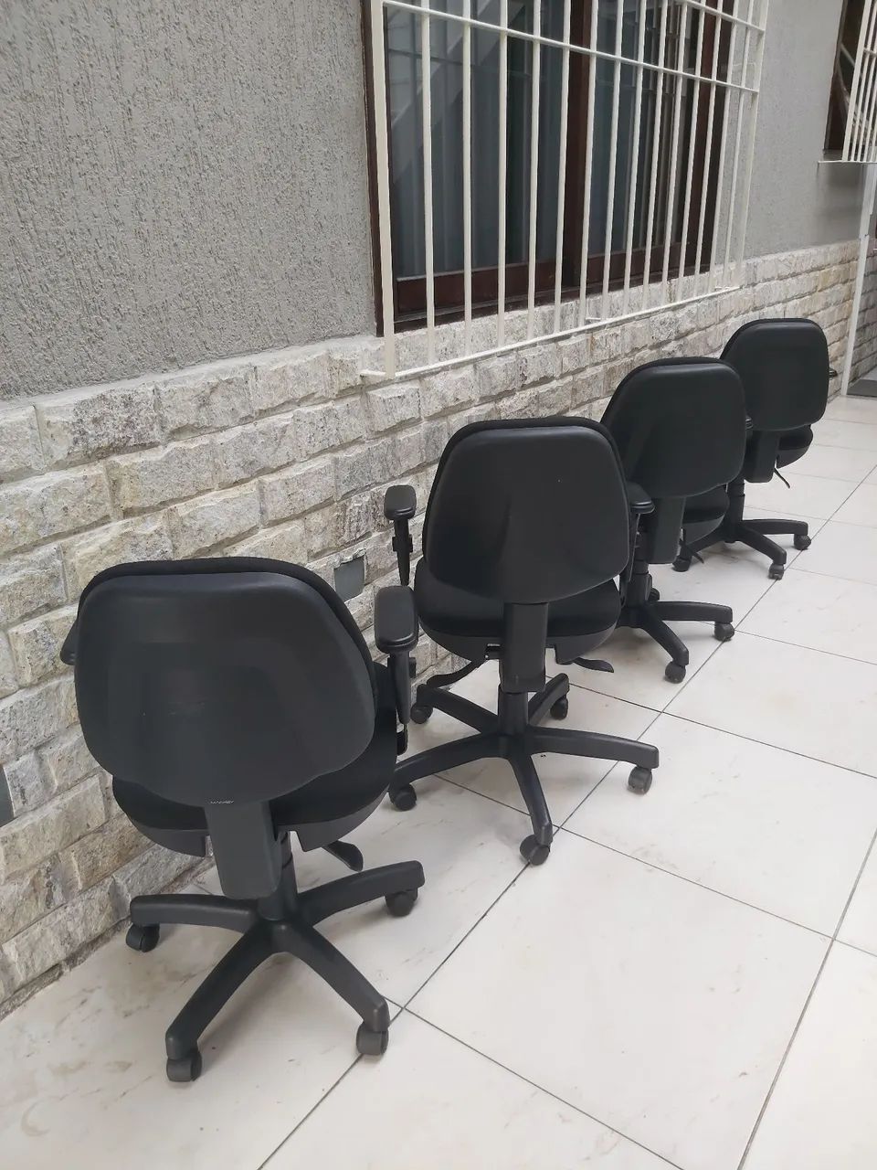 Cadeira Giratória de Escritório  - Foto 4