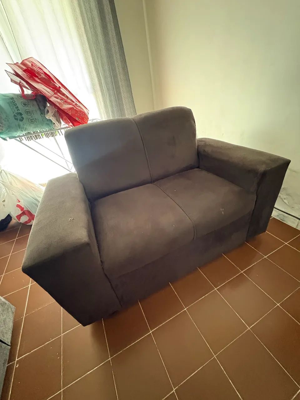 Conjunto de Sofás 2 e 3 Lugares - Usado - Foto 5
