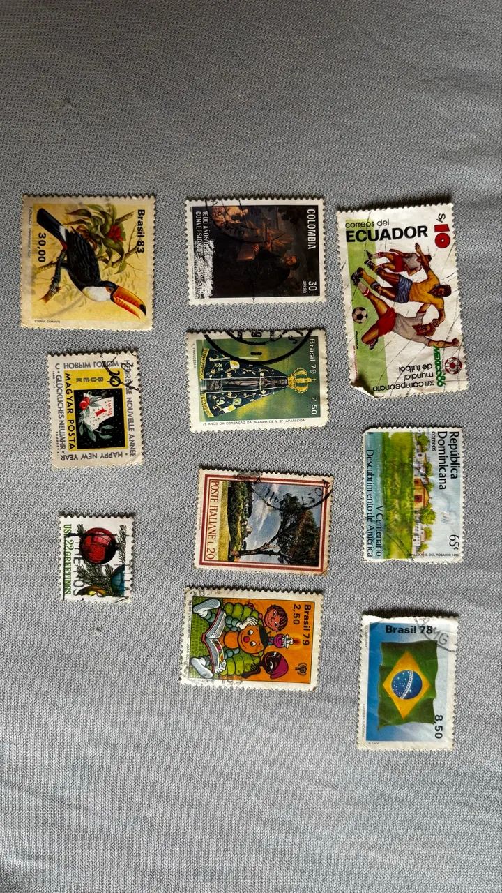 Coleção de selos antigos  - Foto 2