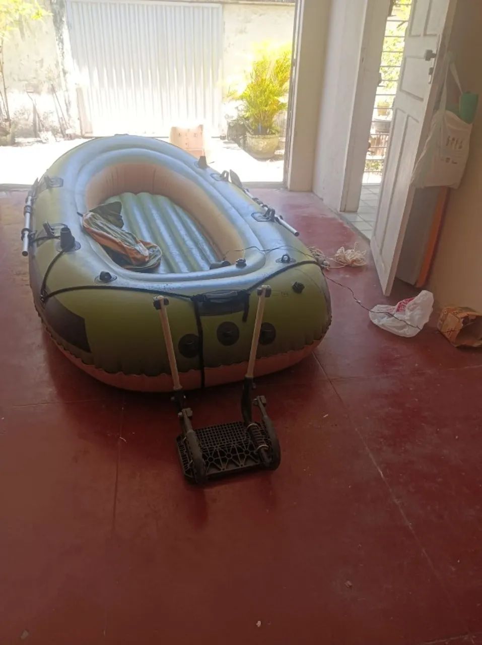 Bote Inflável com Motor - Foto 6