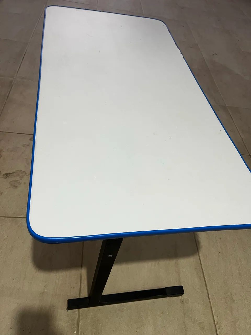 Mesa de estudo ou para computador 