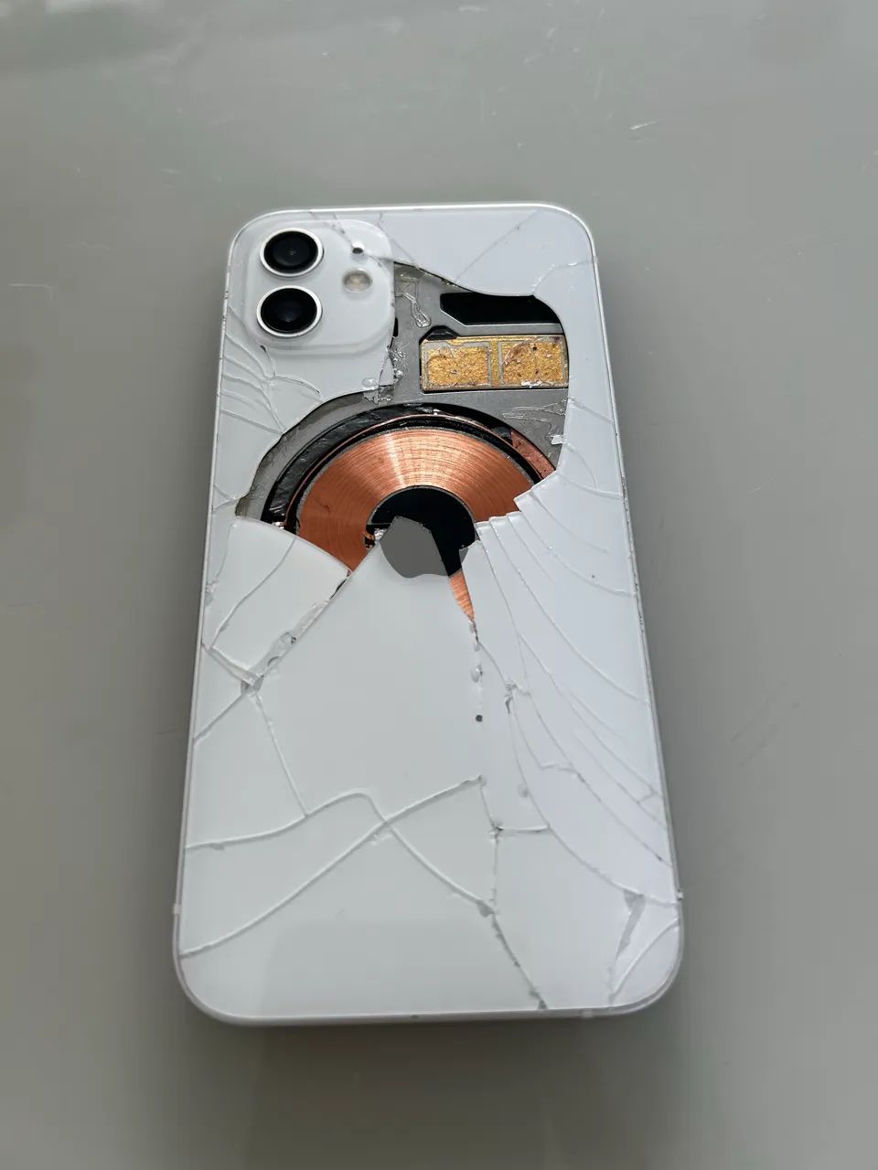 iPhone 12 64GB - Foto 2