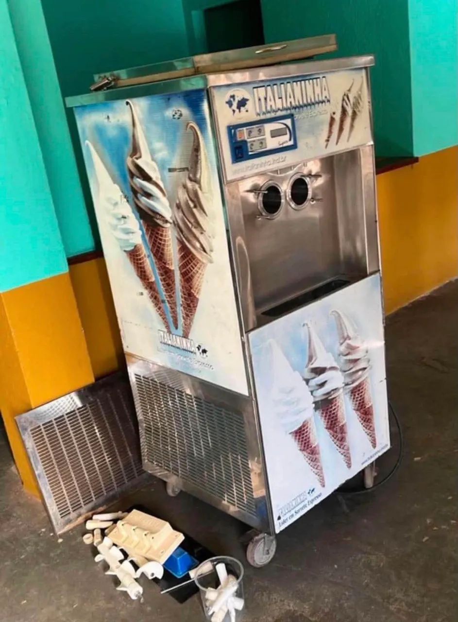 Máquina de sorvete 