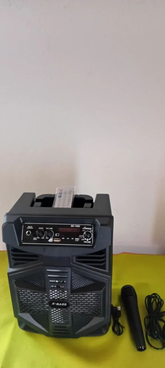Caixa de som com Bluetooth e controle remoto  - Foto 3