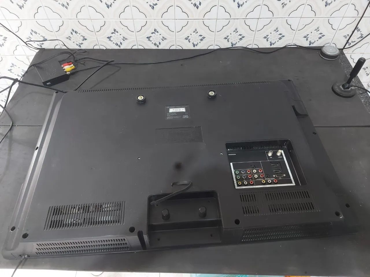 Vende-se TV LCD 32 polegadas Buster  - Foto 4