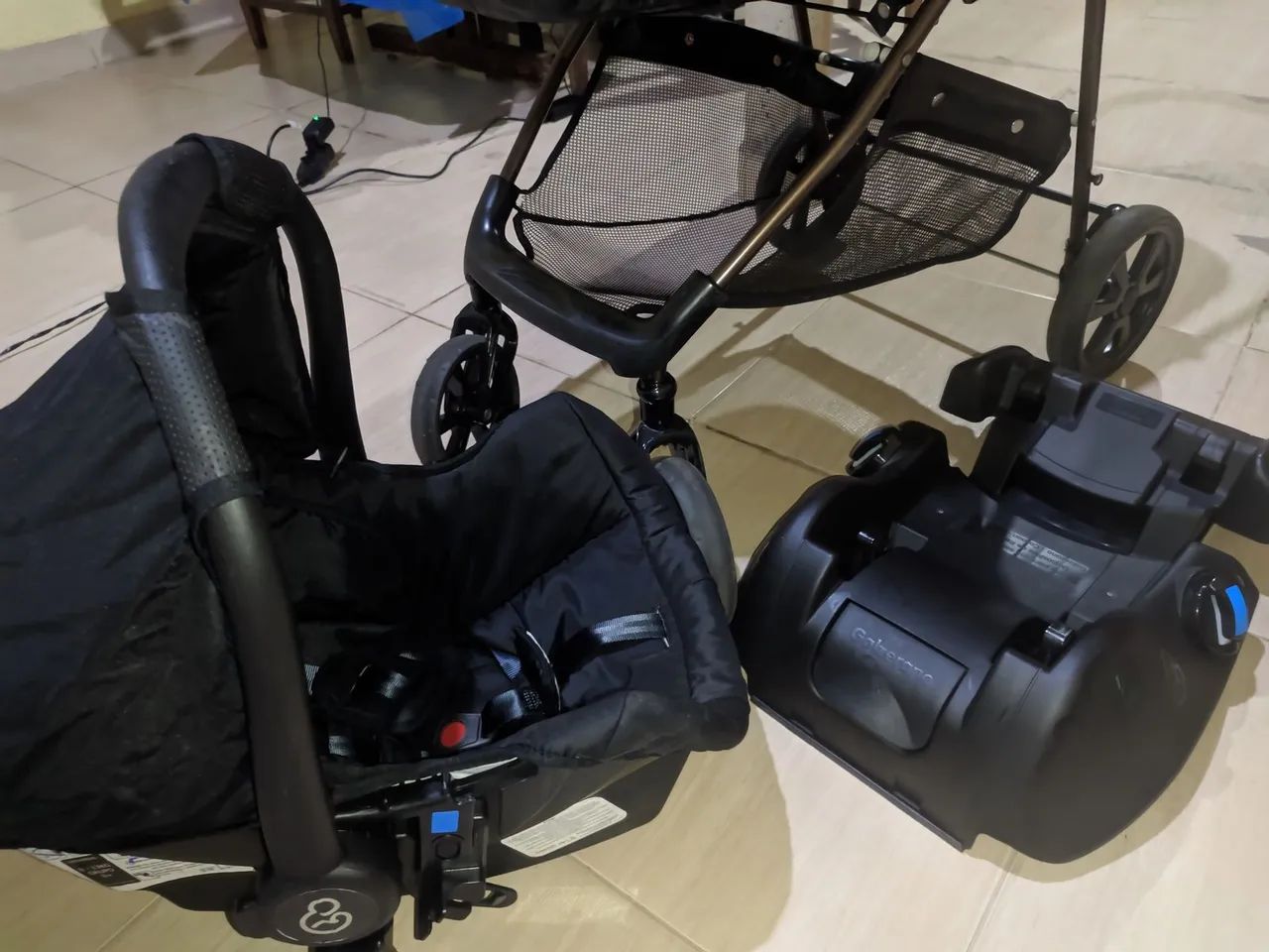 Carrinho galzerano e bebê conforto  - Foto 2