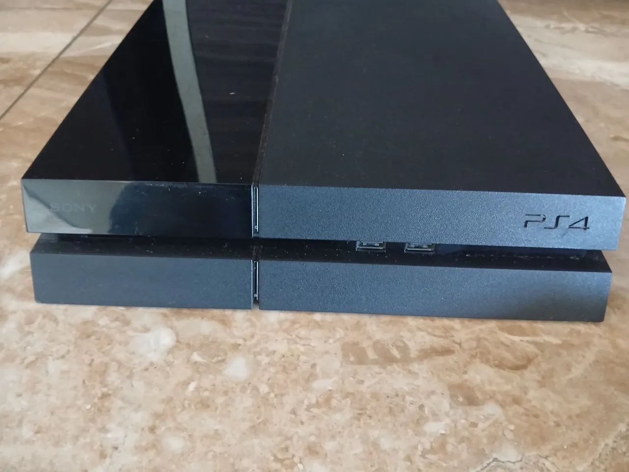 Venda Playstation 4 - Foto 2