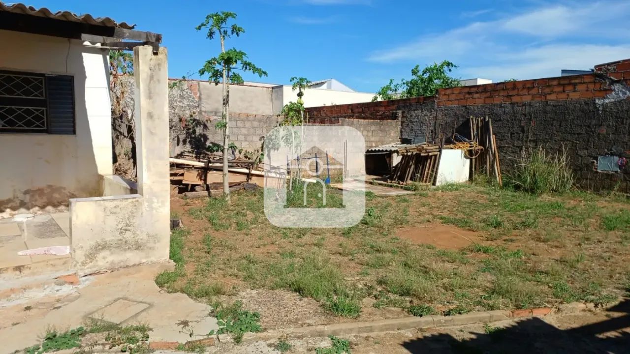 Casa/Colônia para venda no bairro Jóquei Clube - Foto 2