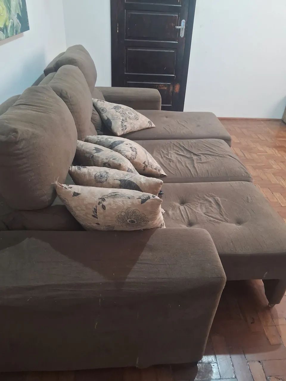 Vende-se sofá retratil 250 pra levar logo - Foto 5