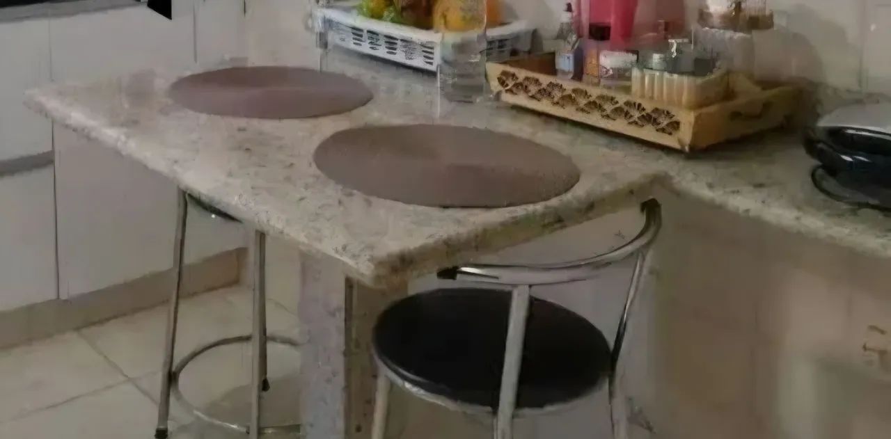 Mesa de Mármore 