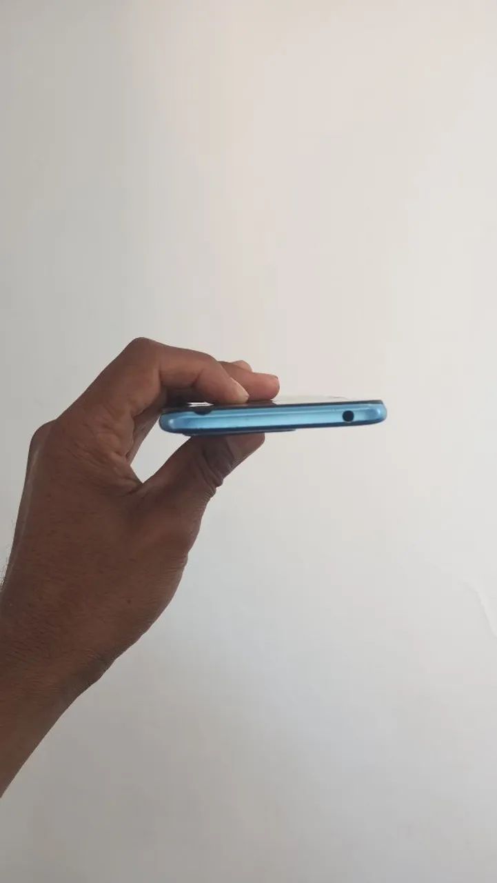 CELULAR REDMI com marcas de uso  - Foto 5