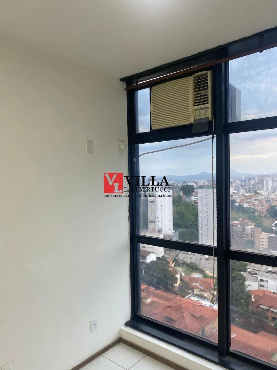 Sala comercial no Bairro Luxemburgo