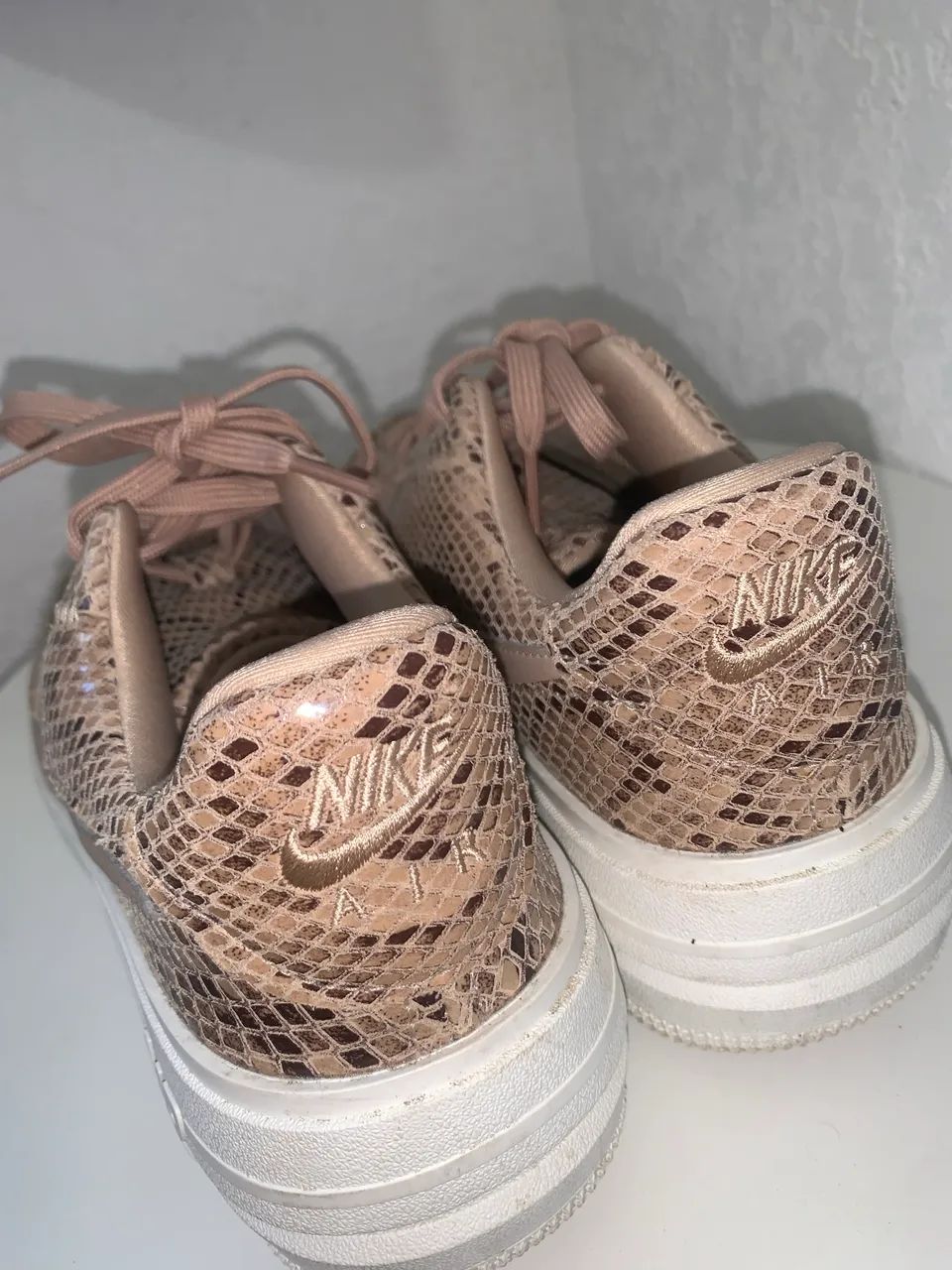Tênis Nike air de onça - Calçados - Restinga, Porto Alegre