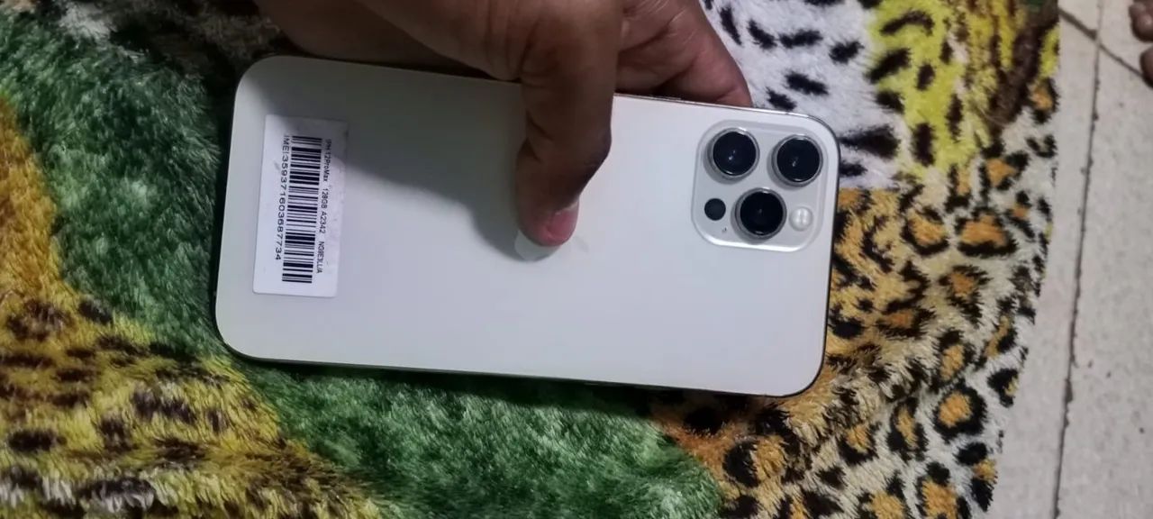 ? VENDO IPHONE 12 PRO MAX - 128GB - Foto 4