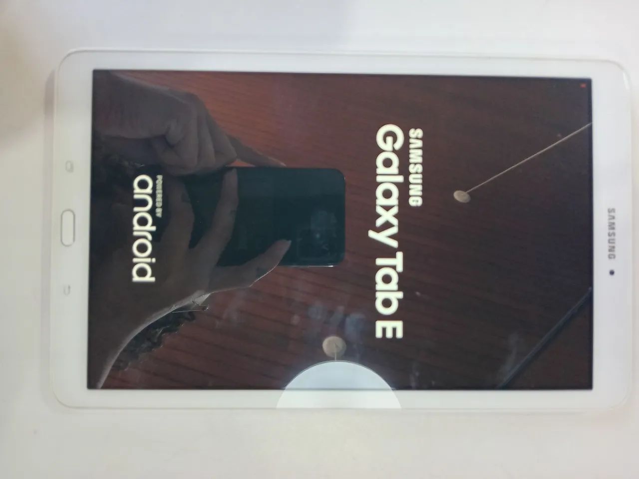 Tablet Samsung Galaxy Tab E SM-T560 8GB - Android 8 - Foto 3