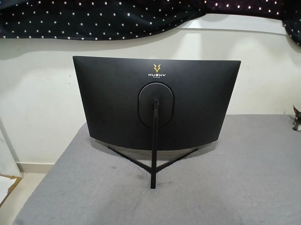 Monitor Husky Gaming Tela Quebrada - Foto 2
