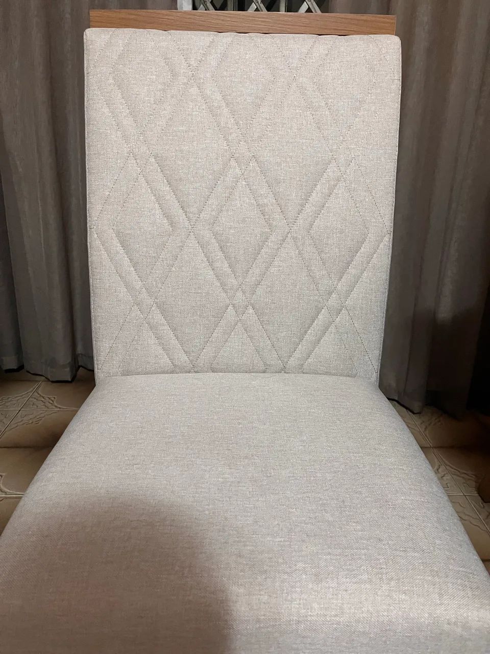 Vendo mesa de jantar 4 lugares e cadeiras , NOVÍSSIMA!  - Foto 5