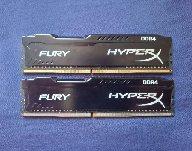 Memória Ram DDR4 Kingston 16GB (2x8)
